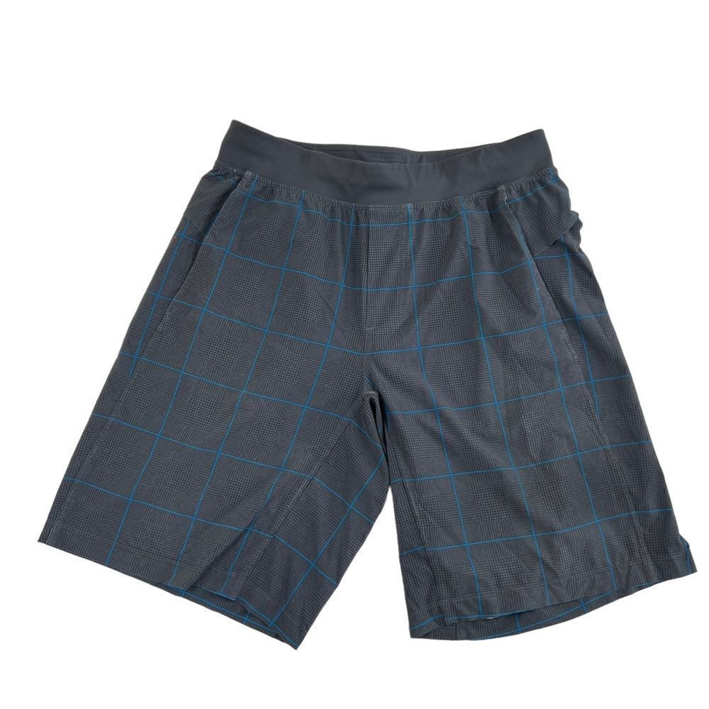 Lululemon T.H.E. Short Linerless Grey and Blue Plaid Size Large